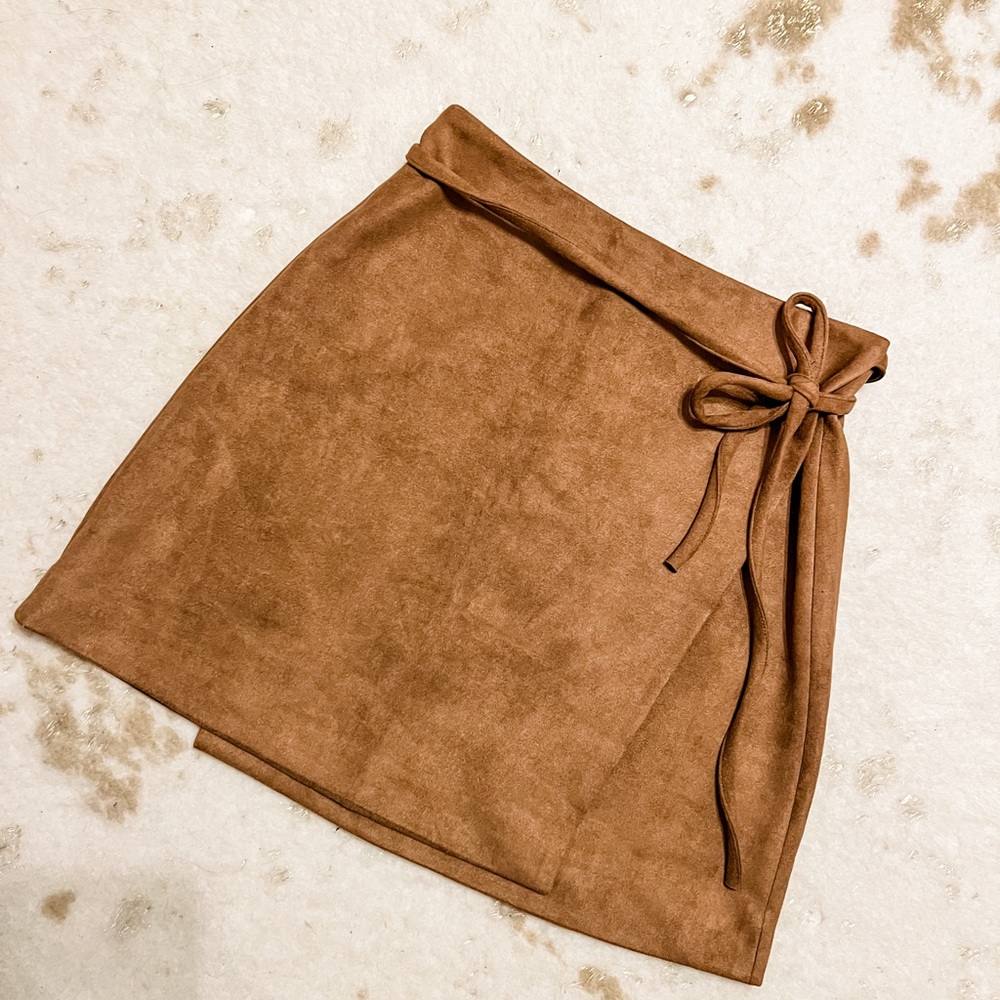 PINK LILY- OTHER HALF OF ME BROWN TIE WAIST SUEDE SKIRT